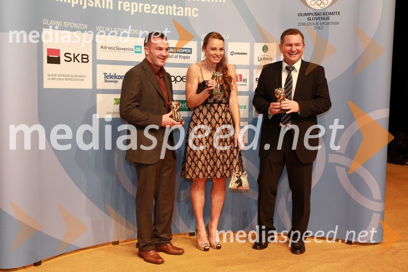 Dejan Zavec, boksar in športnik leta 2010, Tina Maze, smučarka in športnica leta 2010 ter Matjaž Kek, selektor slovenske nogometne reprezentanceŠportnika leta 2010 sta Tina Maze in Dejan Zavec