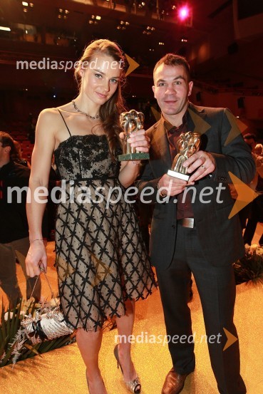 Tina Maze, smučarka in športnica leta 2010 ter Dejan Zavec, boksar in športnik leta 2010Športnika leta 2010 sta Tina Maze in Dejan Zavec