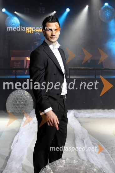 	Matej Kolakovič, manekenModna revija Urške Čepin