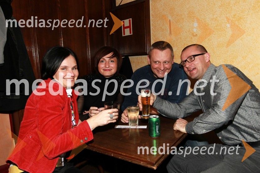 Evgenija Homšak, Milana Lah, članica uprave Probanke in mož Izidor ter dr. Matjaž HomšakTradicionalni božični koncert Prljavo kazalište