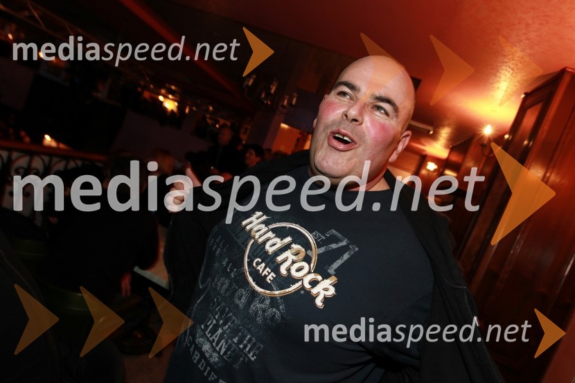 Matjaž Šalamun - Šalca, član ekipe Reporter MilanTradicionalni božični koncert Prljavo kazalište