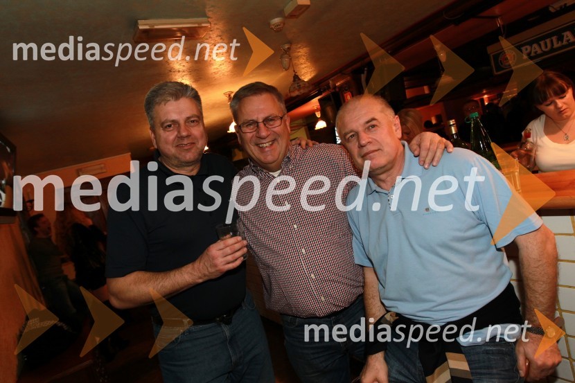 Andrej Verlič, nekdanji podžupan Mestne občine Maribor, Milan Razdevšek, direktor Zavoda za turizem Maribor in ...Tradicionalni božični koncert Prljavo kazalište