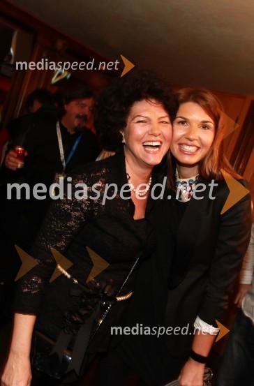 Olga Pečnik in Petra PečnikTradicionalni božični koncert Prljavo kazalište