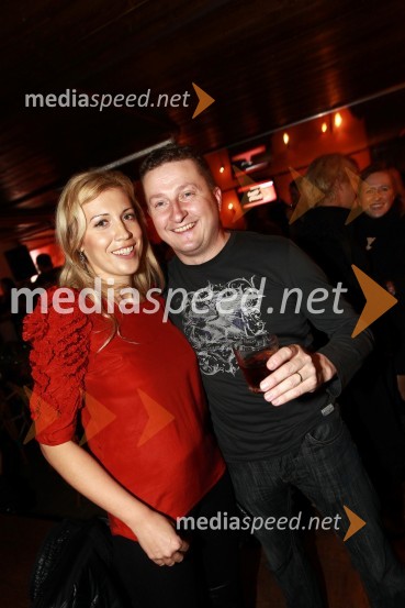 Janja Sodja, nekdanja televizijska voditeljica in Danilo Steyer, vinogradništvo Steyer vinaTradicionalni božični koncert Prljavo kazalište