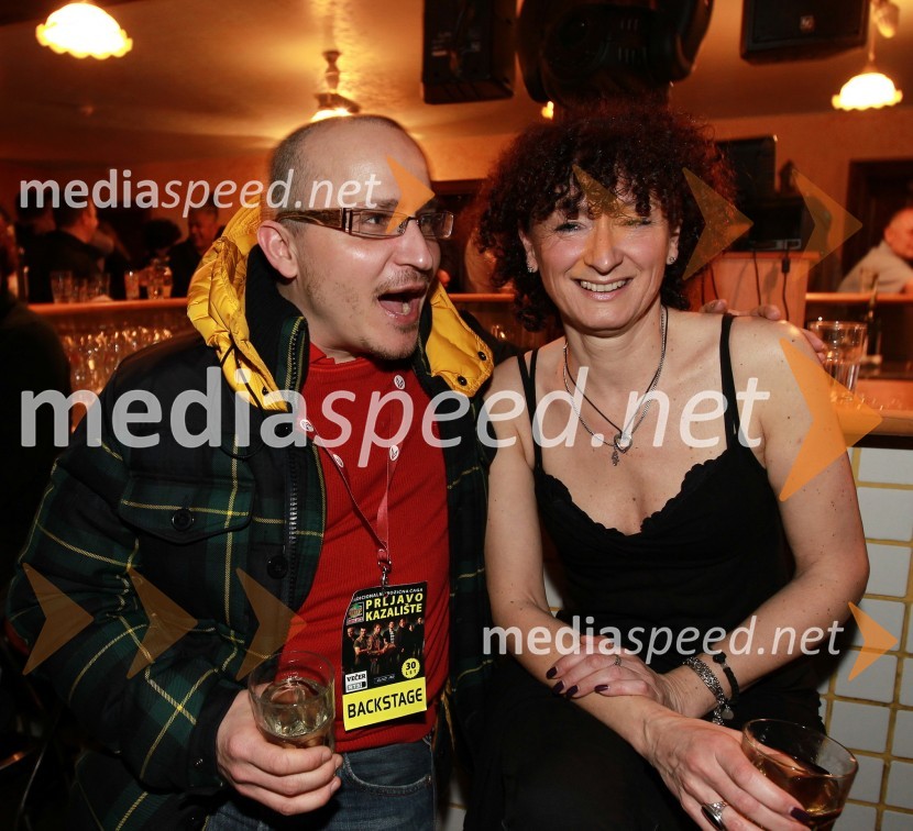 Gregor Jeza, nekdanji predsednik uprave Casina Mond in Simona ŠifrerTradicionalni božični koncert Prljavo kazalište