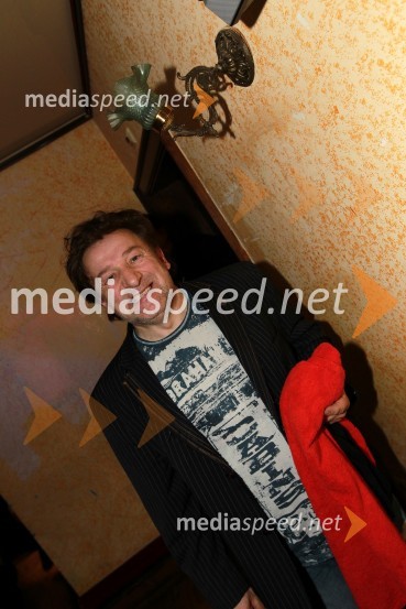 Mladen Bodalec, vokalist skupine Prljavo kazališteTradicionalni božični koncert Prljavo kazalište