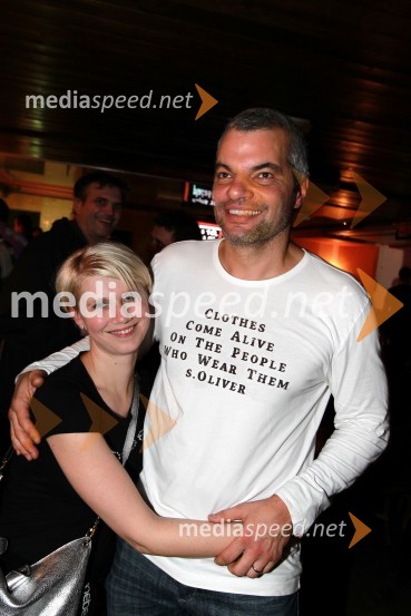 Nina Arsenovič, direktorica Mladinskega kulturnega centra Maribor in soprog Saša Arsenovič, direktor podjetja S.Oliver SLOTradicionalni božični koncert Prljavo kazalište