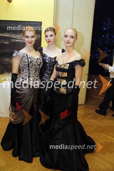 Plesalke plesnega studia IgenNovoletni sprejem župana Mestne občine Celje Bojana Šrota