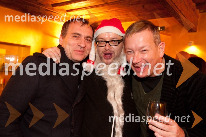 Blaž Peršin, direktor Mestnega muzeja Ljubljana, Maks Soršak, Moderna galerija in Robert Waltl, direktor Mini teatraZofa, premiera v Mini teatru