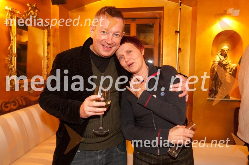 Robert Waltl, direktor Mini teatra in Suzana Koncut, prevajalkaZofa, premiera v Mini teatru