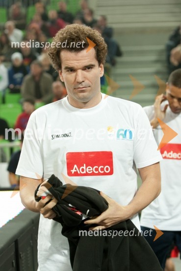 	Peter Mankoč, plavalecDan slovenske košarke 2011