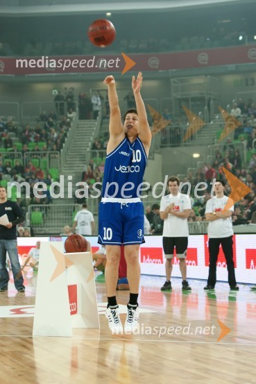 	Goran Vojnović, režiserDan slovenske košarke 2011