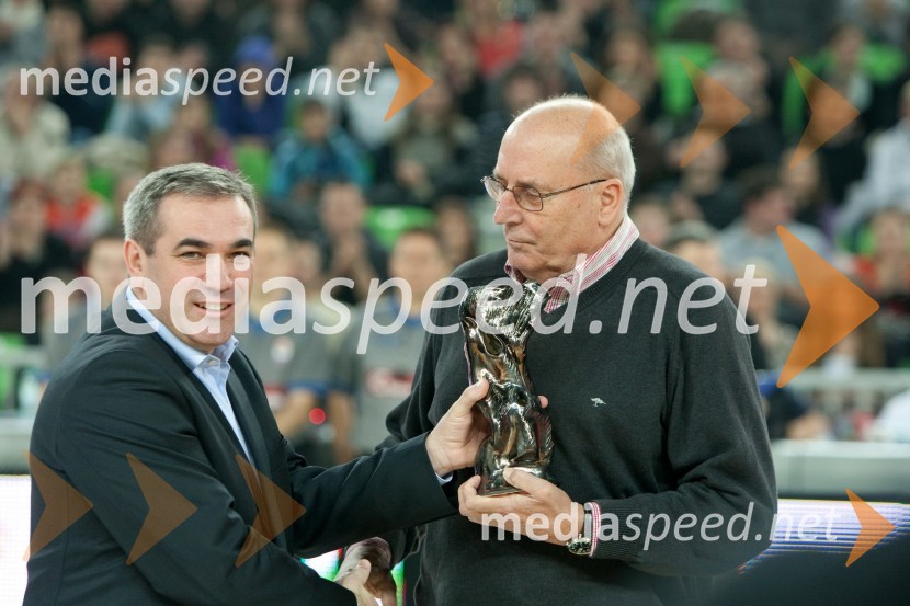 Roman Volčič, predsednik Košarkarske zveze Slovenije in Ivo Daneu, košarkarska legendaDan slovenske košarke 2011