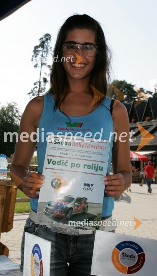 Mihaela Kukovec, manekenka, hostesa na rallyju in nekdanja Miss Turizma4. Rally Škoda Maribor 2006