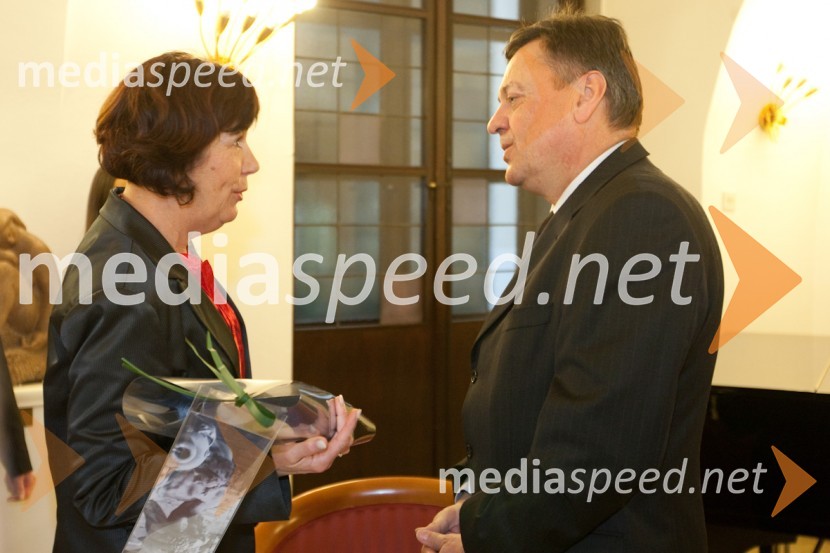 Jasna Tepina, novinarka ter nominiranka za Slovenko leta 2010 in Zoran Janković, župan Mestne občine LjubljanaSlovenka leta 2010, sprejem pri županu Mestne občine Ljubljana