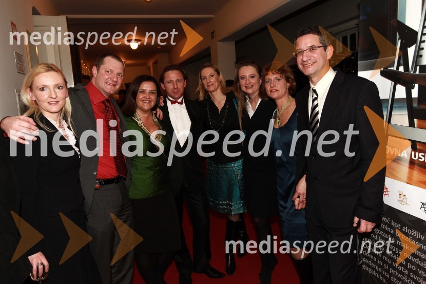 ..., ..., ..., ..., ..., ..., Metka Debevec in soprog Rajmond Debevec, strelec z malokalibrsko puškoSlovenka leta 2010 je Petra Majdič - druženje pred dvorano SNG Drama Ljubljana