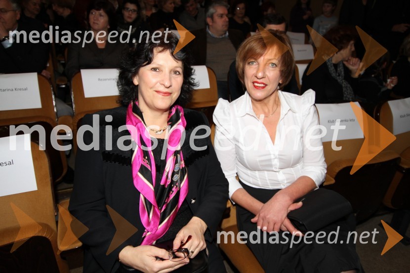 Mag. Lilijana Kornhauser Cerar, pediatrinja in Slovenka leta 2007  in Viktorija Potočnik, nekdanja ljubljanska županja ter SLovenka leta 1989Slovenka leta 2010 je Petra Majdič - druženje pred dvorano SNG Drama Ljubljana