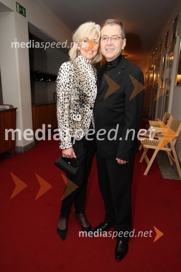 Eva in Tomaž Kozlevčar, glasbenikaSlovenka leta 2010 je Petra Majdič - druženje pred dvorano SNG Drama Ljubljana