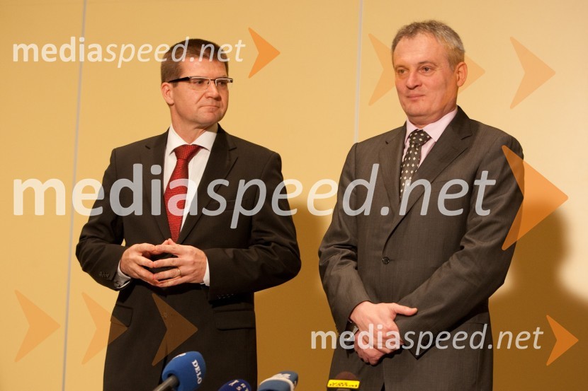 Dejan Turk, predsednik uprave Simobil d.d. in Aleksander SvetelšekJanuarsko srečanje Združenja Manager in podelitev priznanja za življenjsko delo