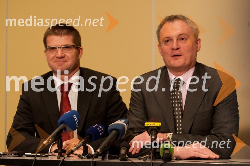 Dejan Turk, predsednik uprave Simobil d.d. in Aleksander SvetelšekJanuarsko srečanje Združenja Manager in podelitev priznanja za življenjsko delo