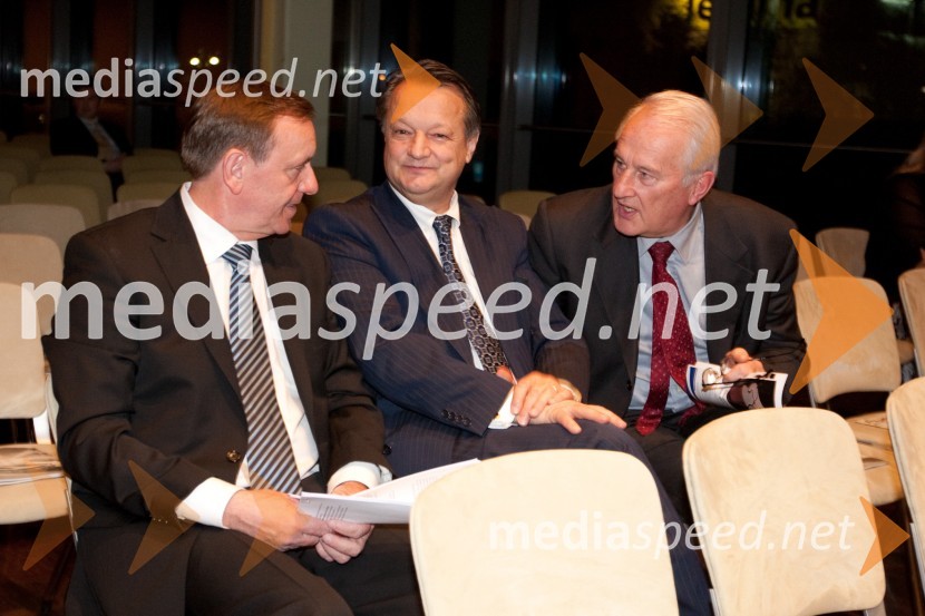 ..., Anton Papež, predsednik uprave Interenerg in Vojko Čok, Banka KoperJanuarsko srečanje Združenja Manager in podelitev priznanja za življenjsko delo