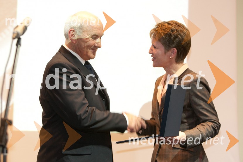 Niko Kač, nekdanji predsednik uprave Banke Celje in Sonja Gole, Adria MobilJanuarsko srečanje Združenja Manager in podelitev priznanja za življenjsko delo