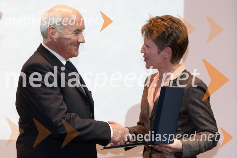 Niko Kač, nekdanji predsednik uprave Banke Celje in Sonja Gole, Adria MobilJanuarsko srečanje Združenja Manager in podelitev priznanja za življenjsko delo