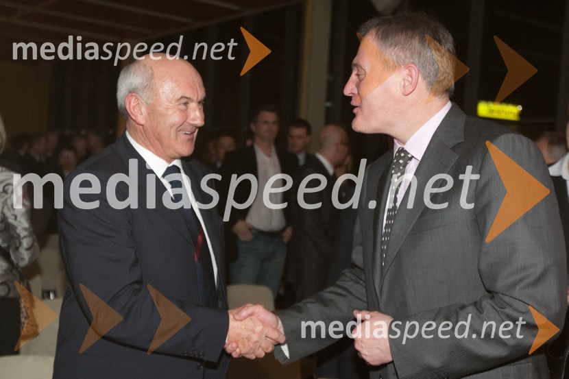 Niko Kač, nekdanji predsednik uprave Banke Celje in Aleksander SvetelšekJanuarsko srečanje Združenja Manager in podelitev priznanja za življenjsko delo