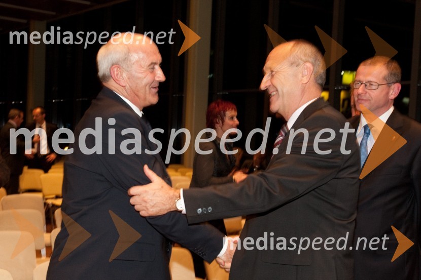 Niko Kač, nekdanji predsednik uprave Banke Celje in Branko Pavlin, predsednik uprave DnevnikJanuarsko srečanje Združenja Manager in podelitev priznanja za življenjsko delo