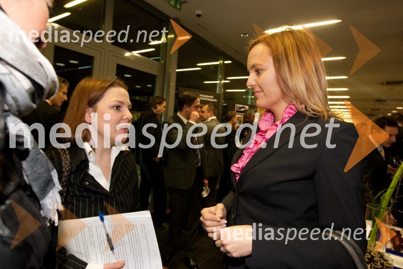 Tjaša Kolenc Filipčič, predsednica sekcije Mladi manager v Združenju Manager in Ajša Vodnik, izvršna direktorica Ameriške gospodarske zborniceJanuarsko srečanje Združenja Manager in podelitev priznanja za življenjsko delo