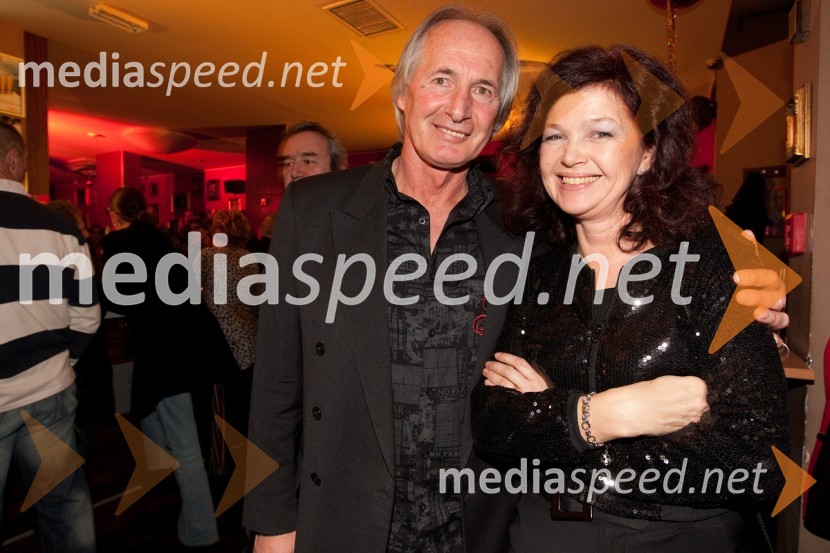 Janez Bončina Benč, glasbenik in Nena Kopčavar Guček, zdravnicaStrelci in Kozorogi, tradicionalna zabava