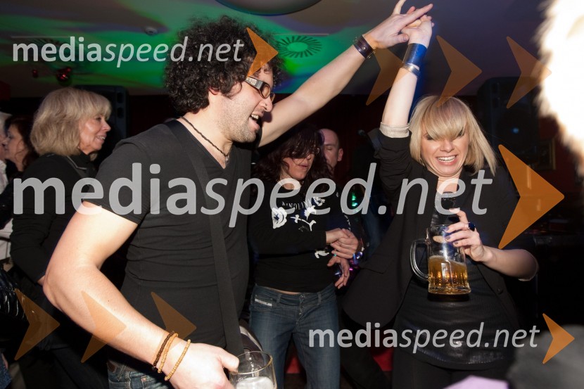 Strelci in Kozorogi, tradicionalna zabava