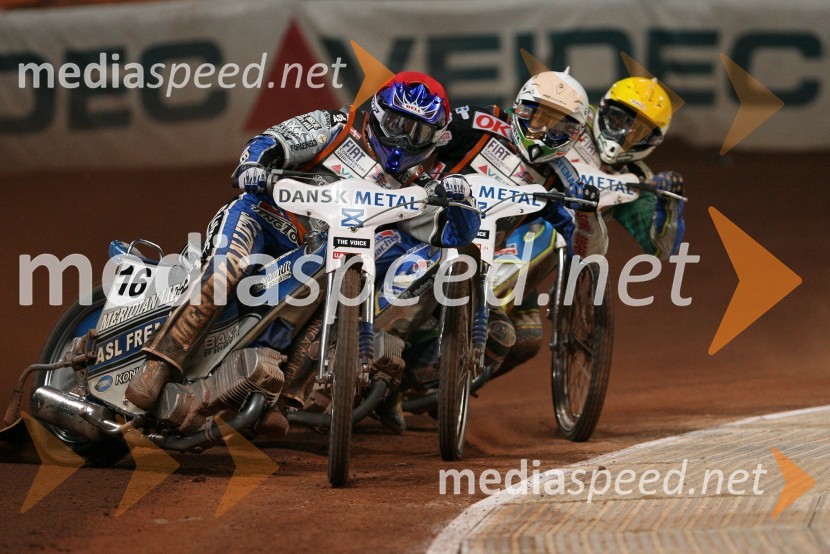 Hans Andersen (Danska),Bjarne Pedersen (Danska) in Antonio Lindbaeck (Švedska)SPEEDWAY GRAND PRIX, VN Danske 2006, dirka