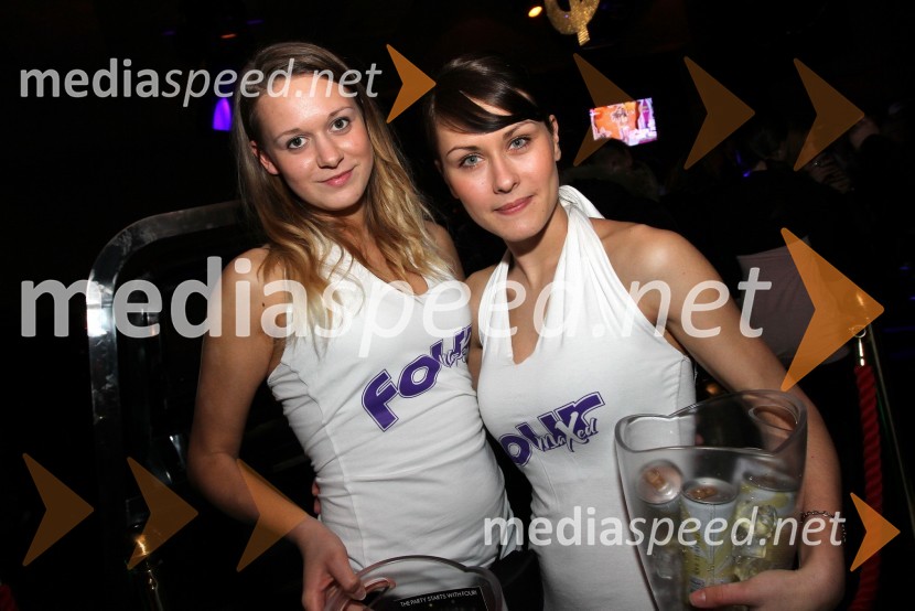 HostesiEkrem Jevrić, črnogorski pevec prvič v Sloveniji