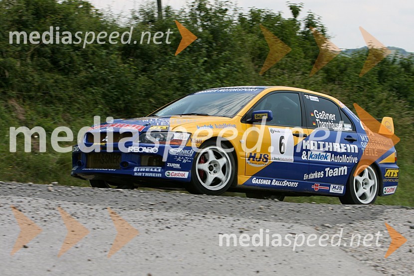 Posadka Hermann Gassner in Karin Thannhaeuser (Nemčija) v avtu  MITSUBISHI Lancer EVO VII4. Rally Škoda Maribor 2006