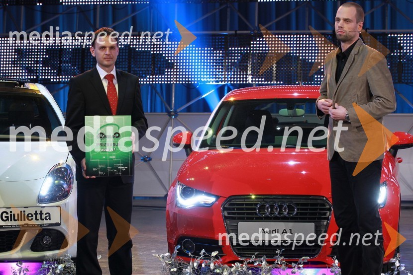 Franci Bolta, direktor avtomobilske znamke Audi pri Porsche Slovenija d.o.o. in Mitja Sagaj, urednik avtomobilizma pri časniku VečerSlovenski avto leta 2011