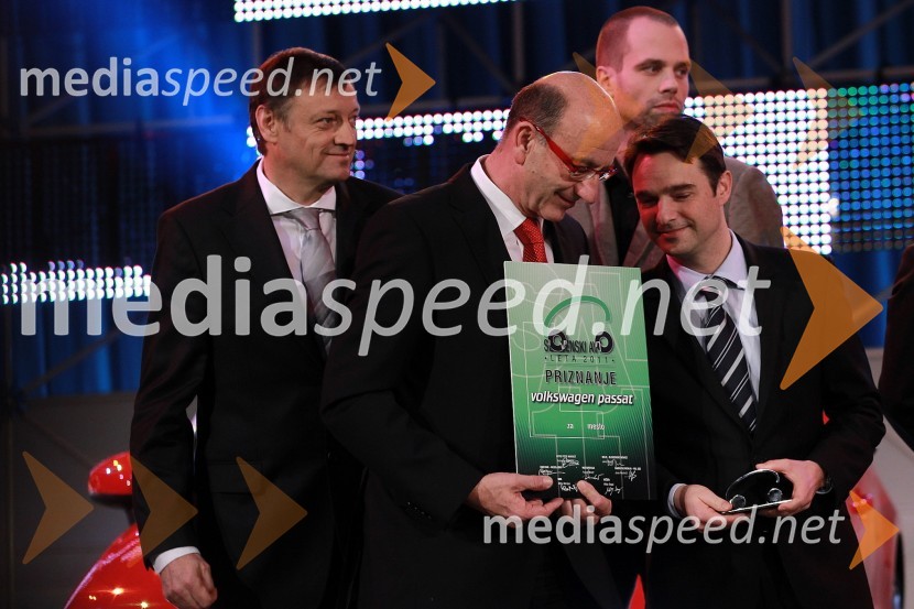 Heinz Slesak, generalni direktor Porsche Slovenija d.o.o. in Danilo Ferjančič, generalni direktor Porsche Slovenija d.o.o.Slovenski avto leta 2011