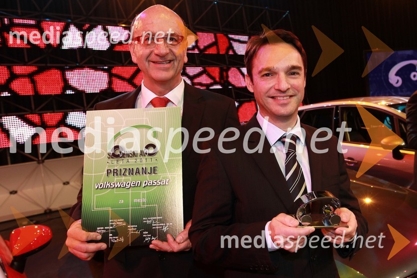 Heinz Slesak, generalni direktor Porsche Slovenija d.o.o. in Danilo Ferjančič, generalni direktor Porsche Slovenija d.o.o.Slovenski avto leta 2011