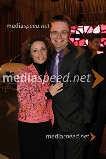 Simona Podlipny, marketing Porsche Slovenija d.o.o. in Petr Podlipny, vodja znamke Škoda v SlovenijiSlovenski avto leta 2011