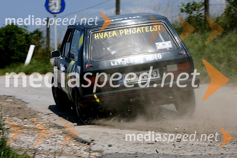Posadka Uroš Petrič in Darko Lah (Slovenija) v avtu ZASTAVA Yugo4. Rally Škoda Maribor 2006