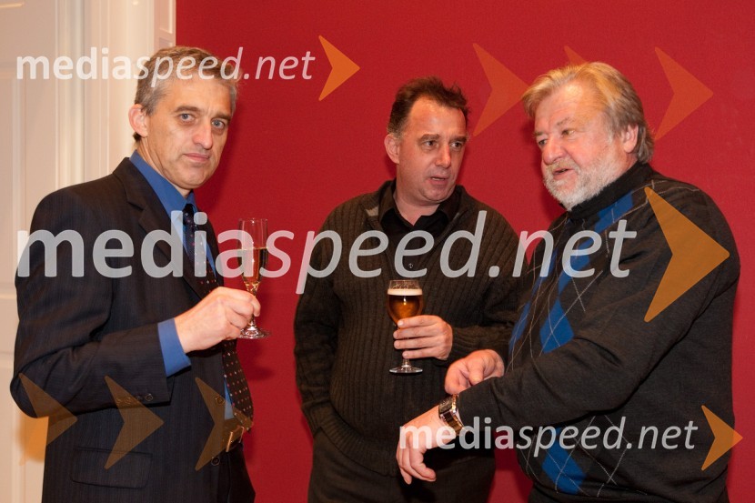 	..., Primož Lemež, revija Podjetnik in Anton SmolnikarSlovenski avto leta 2011