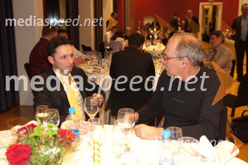 David Jurič, generalni direktor podjetja Summit motors Ljubljana in Tomaž Porekar, urednik pri Avto MagazinuSlovenski avto leta 2011