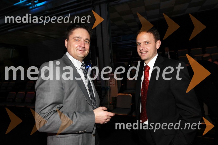 Boštjan Trilar, direktor Toyote Slovenija in Franci Bolta, direktor avtomobilske znamke Audi pri Porsche Slovenija d.o.o.Slovenski avto leta 2011