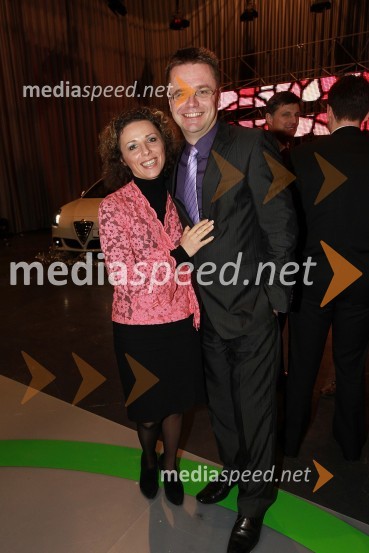 Simona Podlipny, marketing Porsche Slovenija d.o.o. in Petr Podlipny, vodja znamke Škoda v Sloveniji 	 
Slovenski avto leta 2011