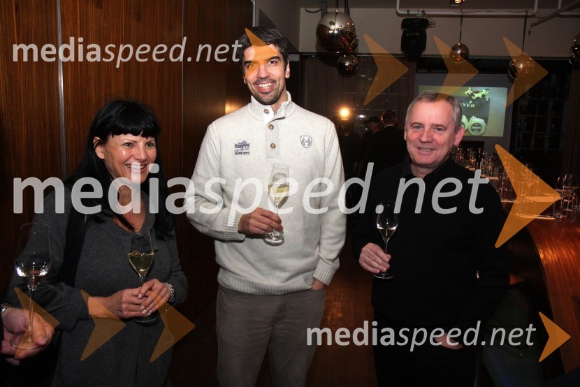 Mag. Helena Cvikl, direktorica Višje strokovne šole za gostinstvo in turizem v Mariboru, Bor Greiner, odgovorni urednik Radia City in 	Boris Vugrinec, fotoreporter časnika VečerPredstavitev Kravjega sira z vinom Steyer Mark