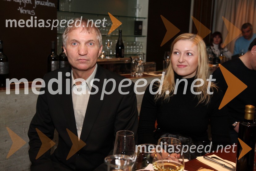 Branko Čuš, sirarna Čuš in Alenka ČušPredstavitev Kravjega sira z vinom Steyer Mark