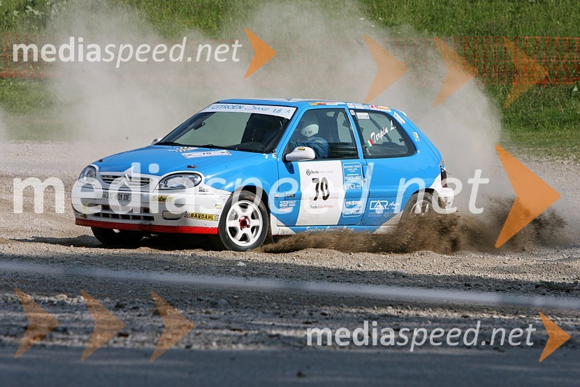 Posadka Luigi Terpin in Enrico Valle (Italija)v avtu CITROEN Saxo VTS4. Rally Škoda Maribor 2006