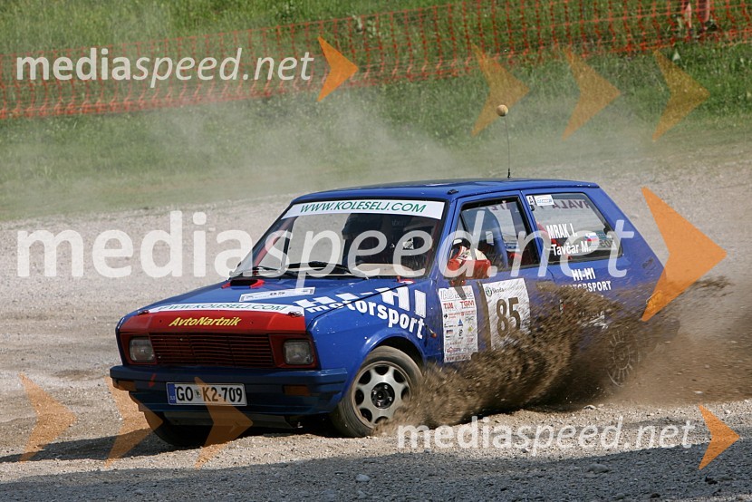Posadka Igor Mrak in Marjan Tavčar (Slovenija) v avtu ZASTAVA Yugo4. Rally Škoda Maribor 2006