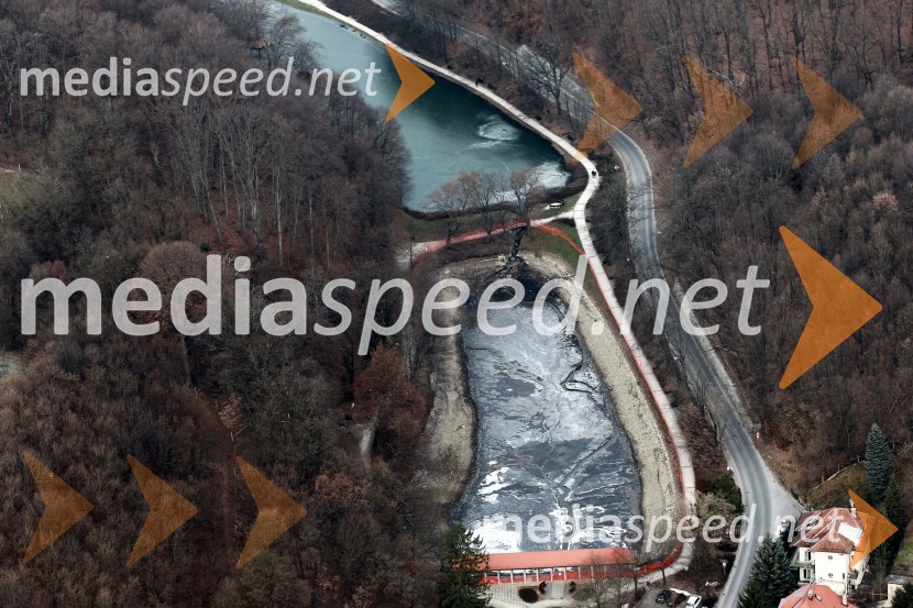 Trije ribniki: 2. in 3. ribnikMaribor in okolica iz zraka