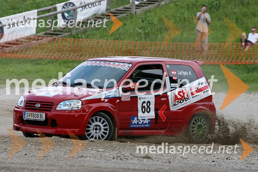 Posadka Heinz Leitgeb in  Guenther Baumgartner (Avstrija) v avtu SUZUKI Ignis Sport4. Rally Škoda Maribor 2006